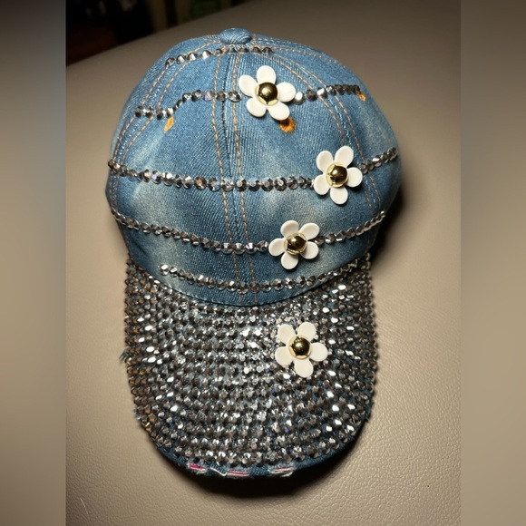 BRAND NEW GORGEOUS BLING Distressed Denim Adjustable  Baseball Hat - Picture 2 of 7